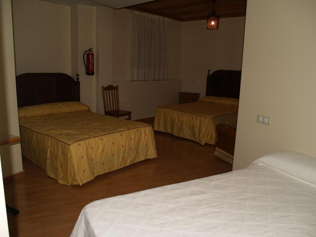 Hostal Tribal Пуэбла-де-Санабриа Экстерьер фото