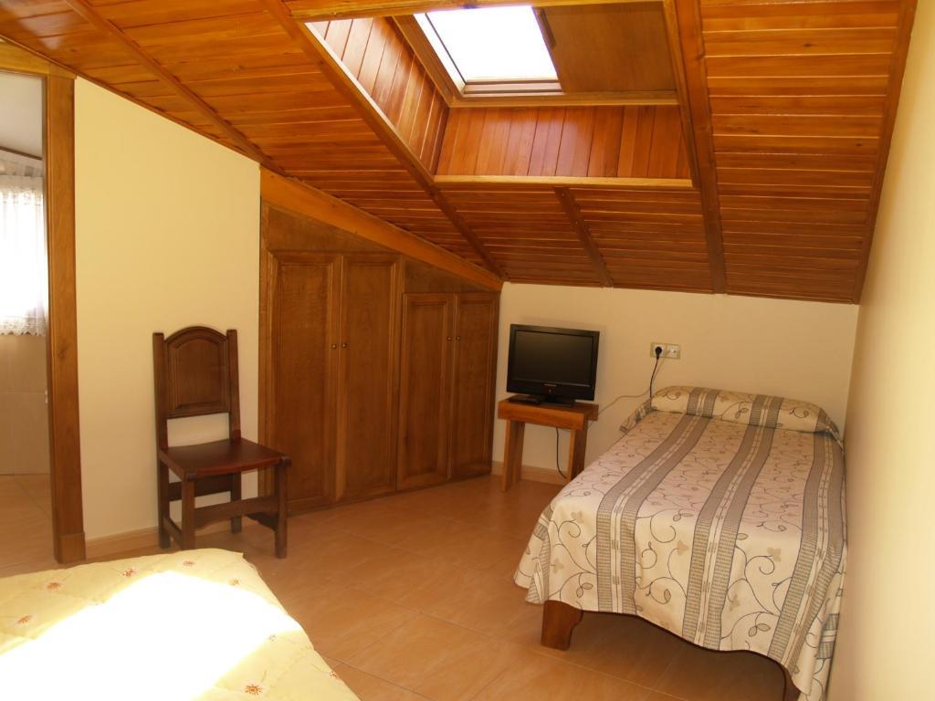 Hostal Tribal Пуэбла-де-Санабриа Номер фото